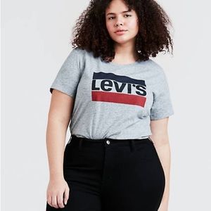 Levis tee